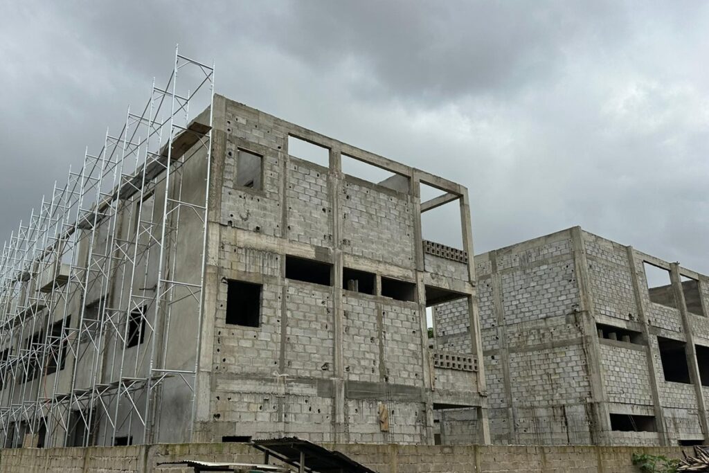 Côte d'Ivoire construction d’un lycée moderne d’une capacité de 2000 élèves à…