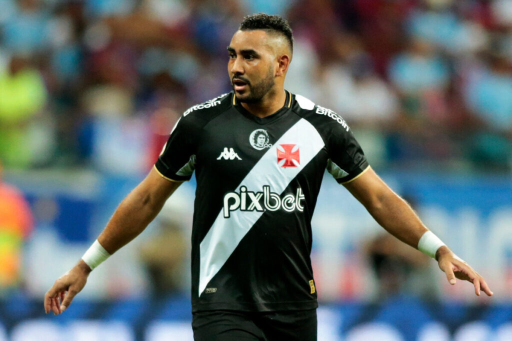 Dimitri Payet accusé de violences s3xuelles : "Elle buvait son urine", des preuves accablantes font surface