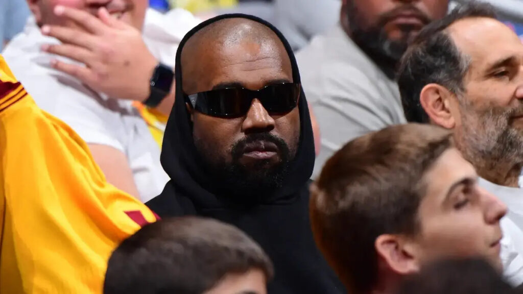 Kanye West : ce pays annule son visa après une chanson en l'honneur d'Hitler