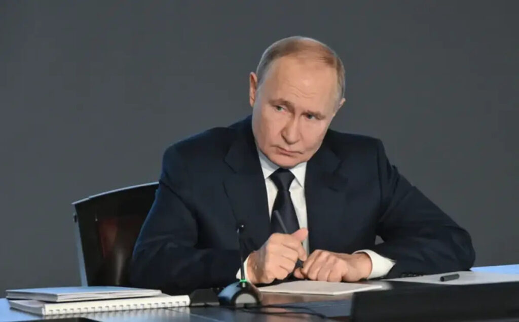 L’Union européenne tord le cou de la Russie avec une nouvelle sanction
