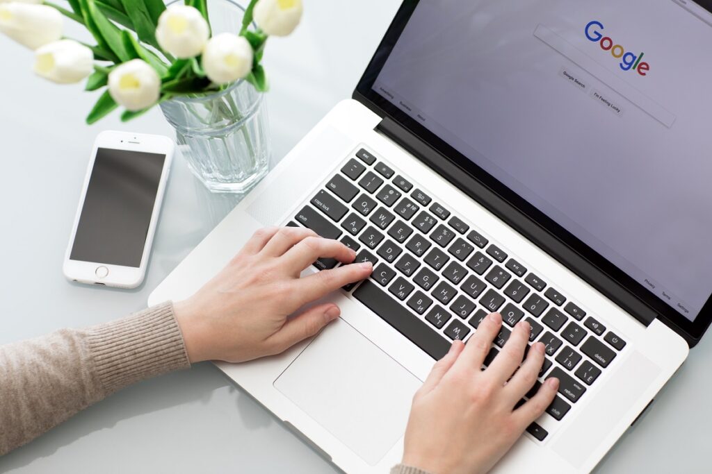 La Russie envisage des punitions pour des recherches sur Internet de...