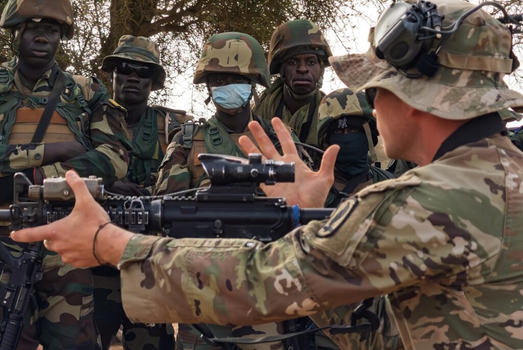 La nouvelle stratégie militaire de la France en Afrique