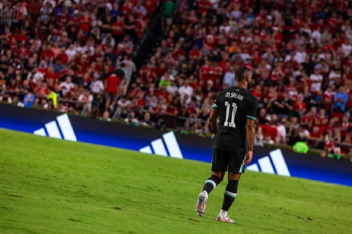 Le geste fort de Mohamed Salah en hommage à Diogo Jota l'Égyptien décide de suspendre...