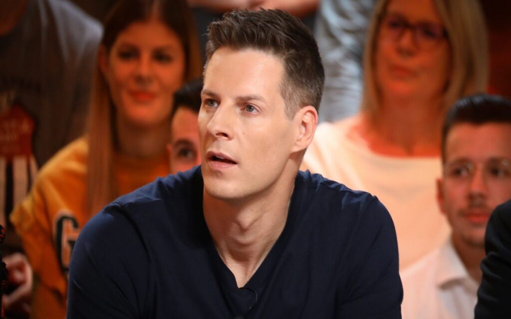 Matthieu Delormeau l'ex-chroniqueur de TPMP au cœur d'un gros scandale
