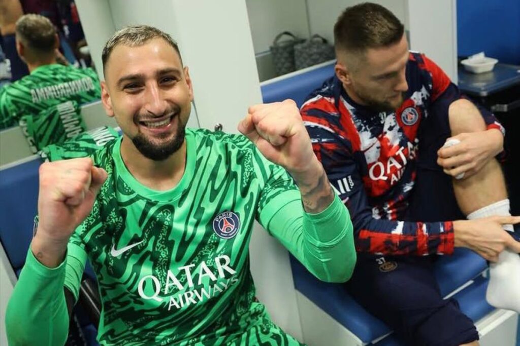 PSG un cador de Premier League ouvre les bras à Donnarumma