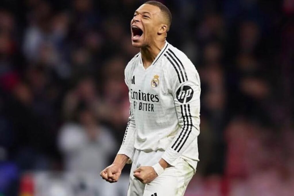 Real Madrid 9 ou 10, Kylian Mbappé fait un choix fort