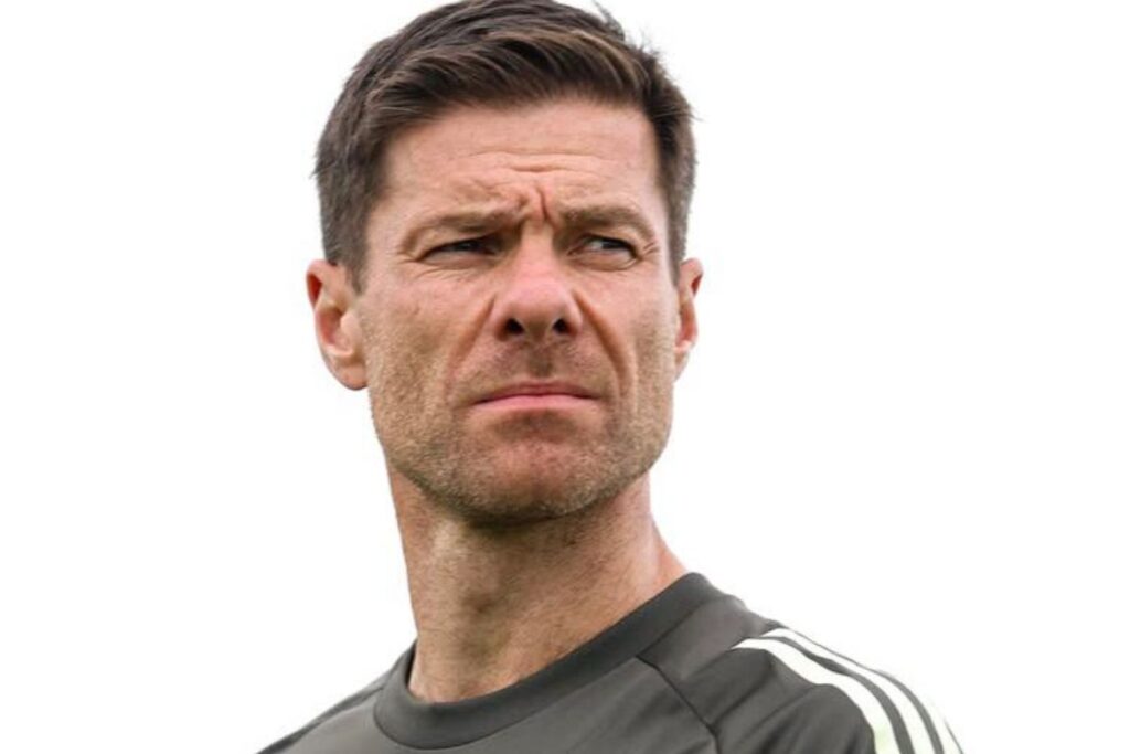 Real Madrid Xabi Alonso répond à Sergio Ramos