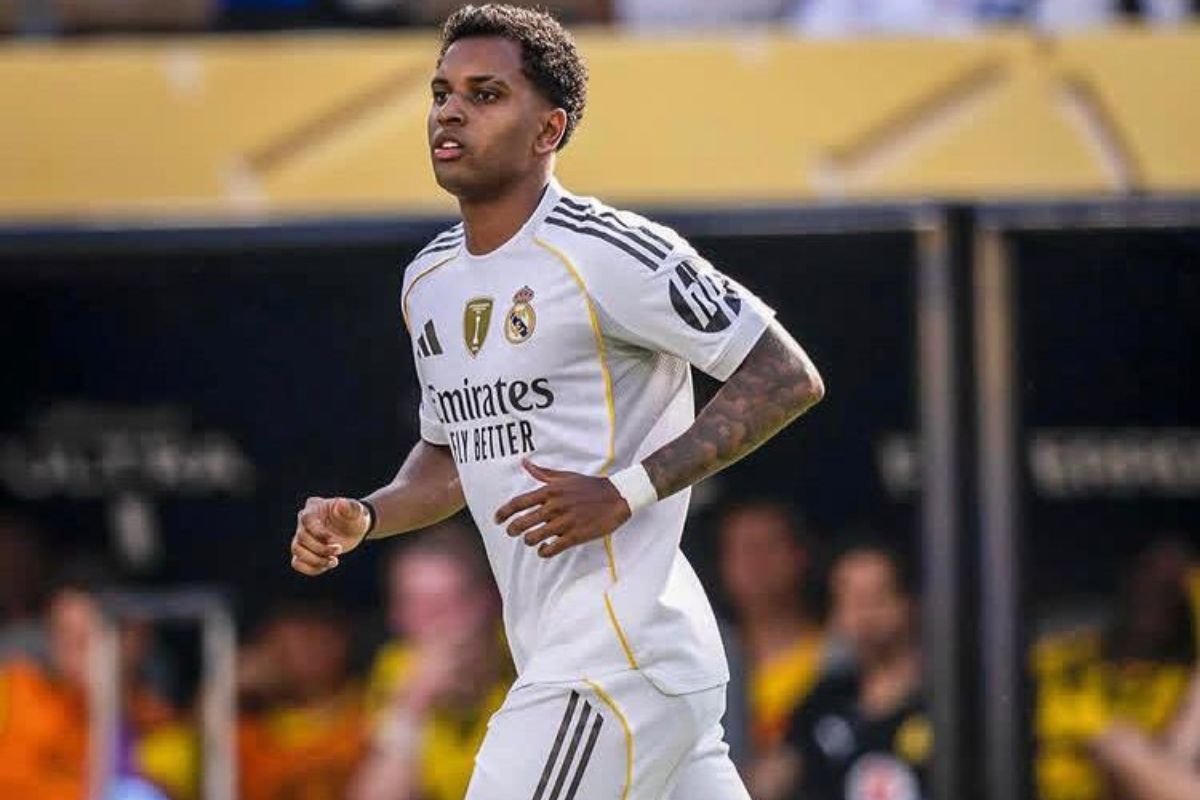 Real Madrid un gros d’Europe pose 100 millions d’euros pour Rodrygo, ça brûle