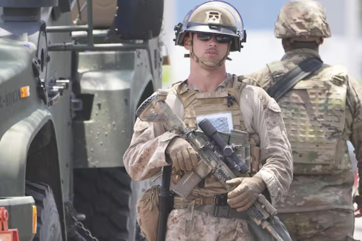 Le Canada déploie des militaires pour combattre le...