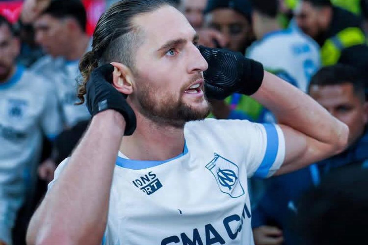 Roberto De Zerbi repeint Adrien Rabiot “Je ne sais pas pourquoi en Italie, ils l’ont vu comme…”