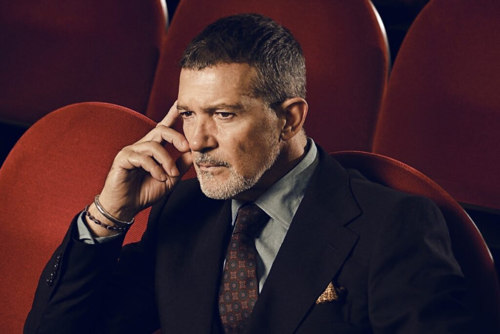 À 65 ans, le célèbre acteur Antonio Banderas refuse de…