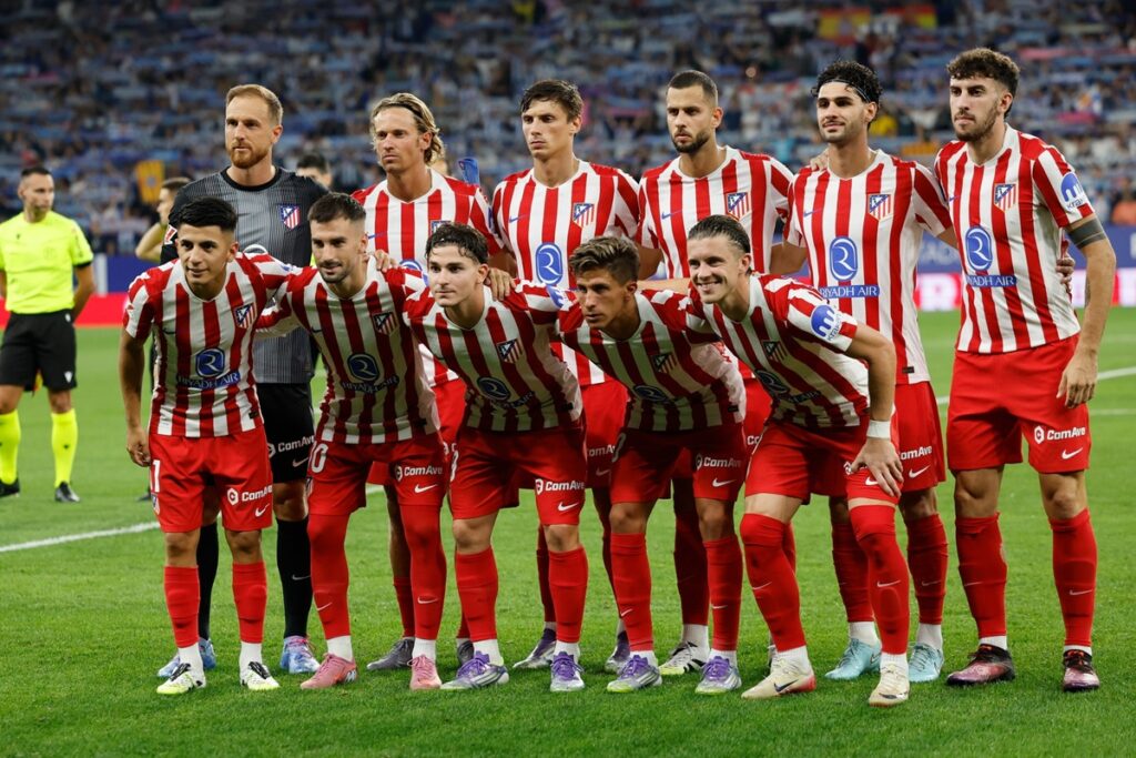 Après un mercato XXL pour rivaliser avec le Real et le Barça, l’Atlético rate ses débuts en Liga