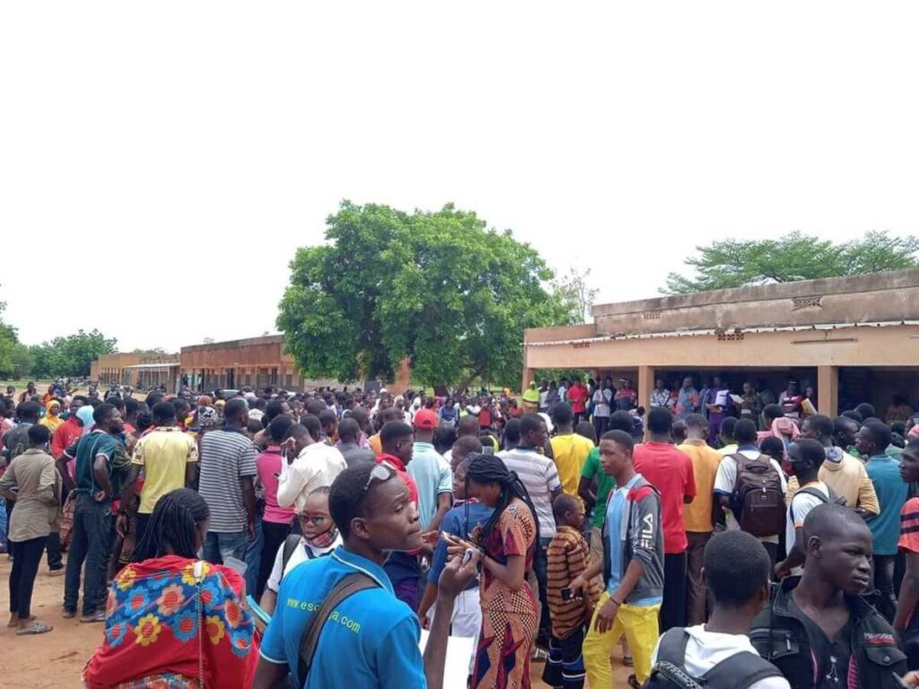 Burkina Faso début d'une immersion patriotique obligatoire pour 60.000 bacheliers