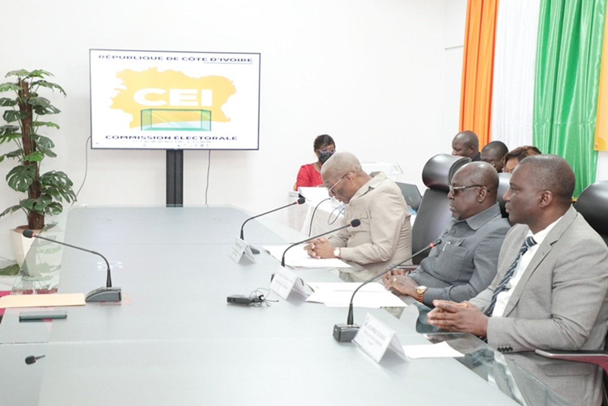 Côte d'Ivoire la CEI ouvre la période de demande d'accréditation pour l'observation de la présidentielle de 2025