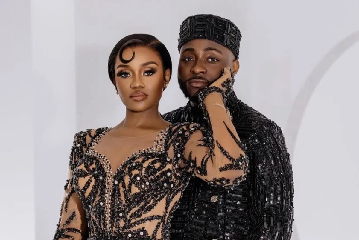 Chioma Davido Mariage Religieux