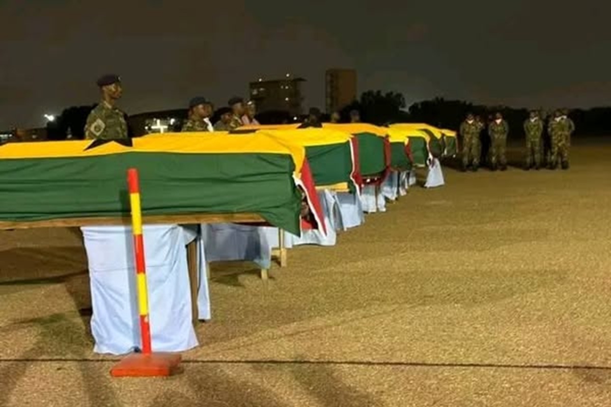 Ghana une chanson de Bella Bellow interprétée en hommage aux victimes du crash fait polémique