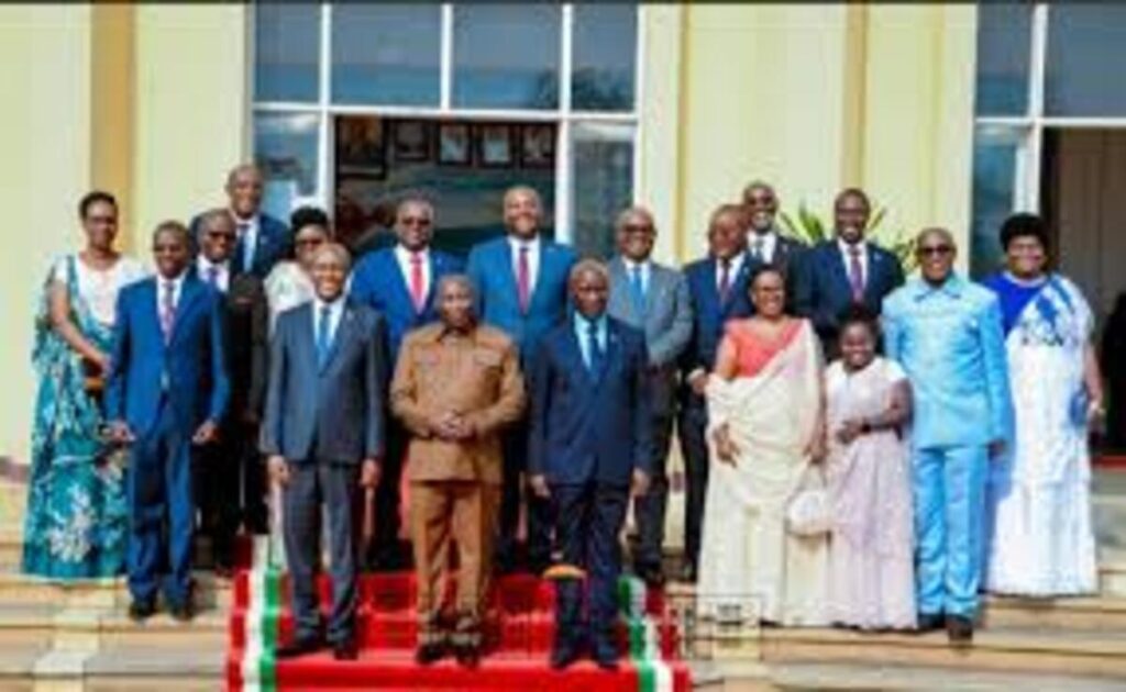 Burundi : c’est fait, le nouveau gouvernement prête officiellement serment