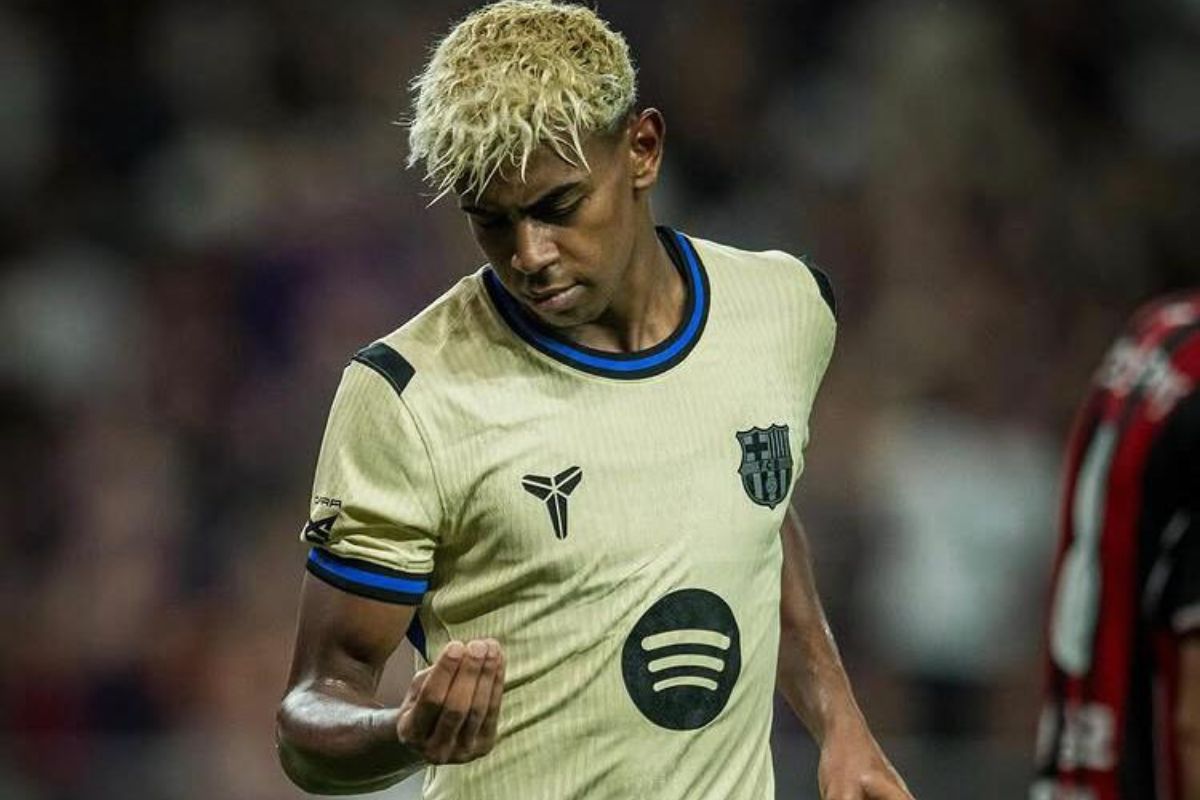 FC Barcelone : Lamine Yamal veut déménager car il craint...