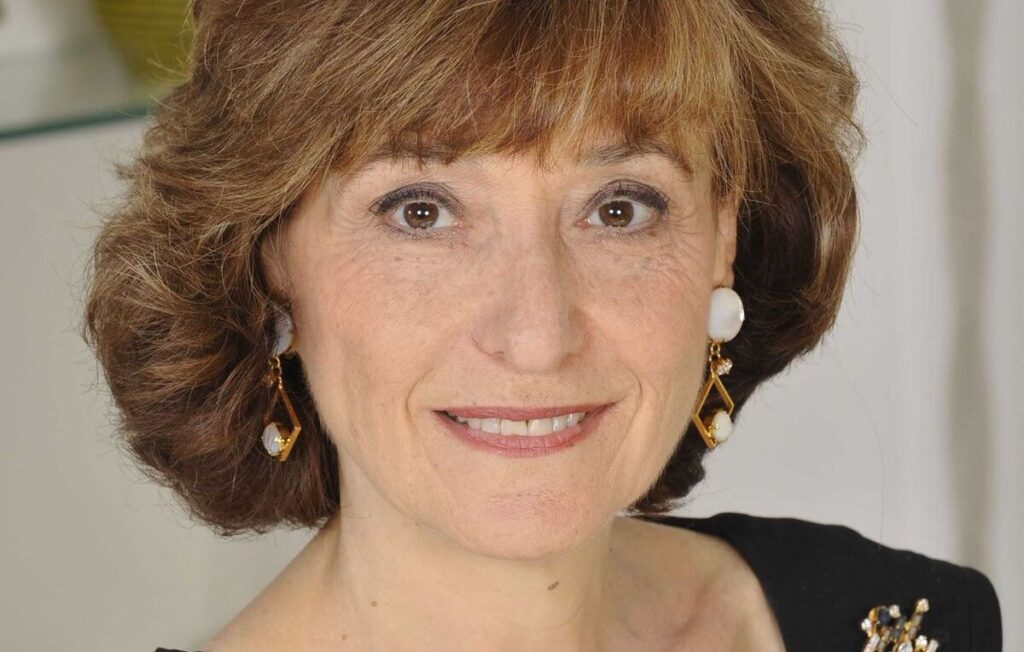 L'ex-ministre Noëlle Lenoir, accusée de racisme, se justifie