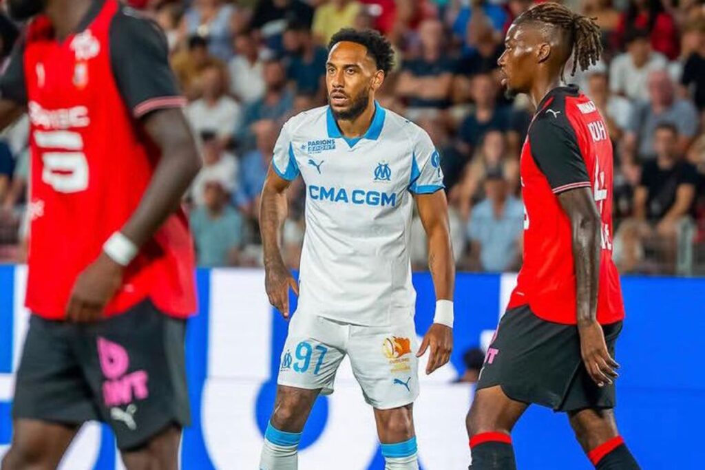Ligue 1 Habib Beye crucifie Aubameyang et l’OM