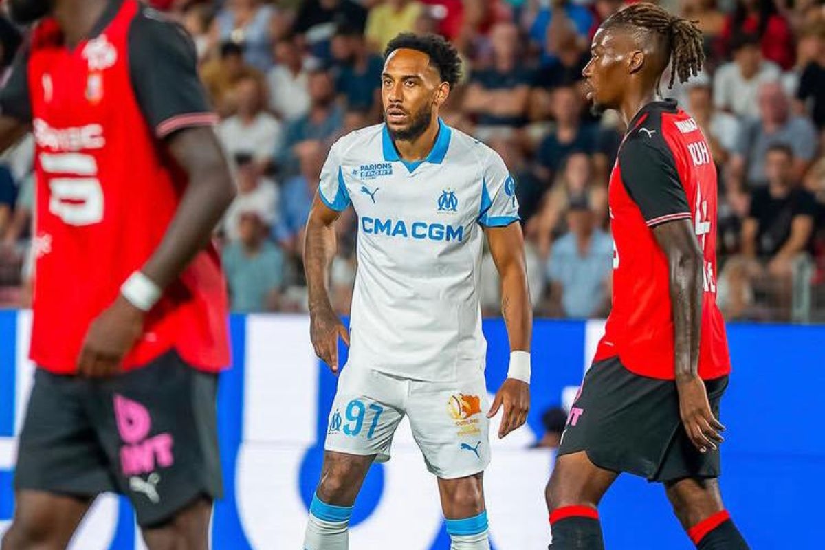 Ligue 1 Habib Beye crucifie Aubameyang et l’OM
