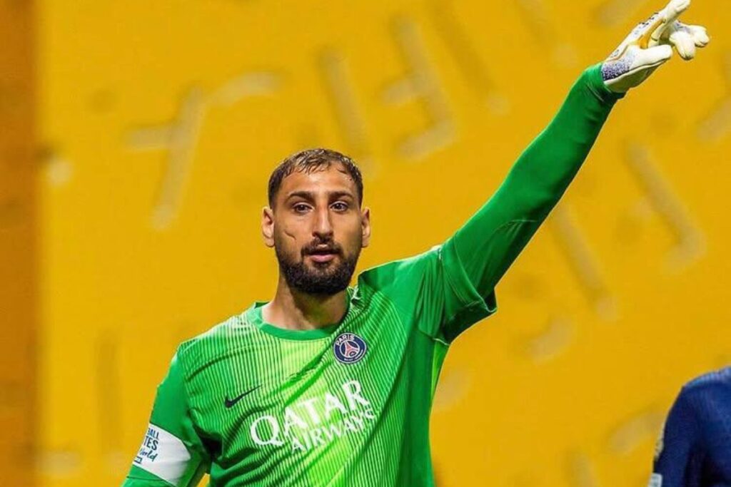 PSG le clan Donnarumma crie à l’injustice après la décision de Luis Enrique