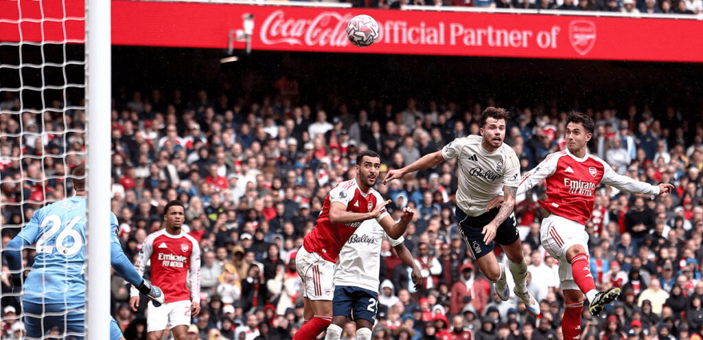 Arsenal et Tottenham vainqueurs, Aston Villa plane, résultats de la Premier League
