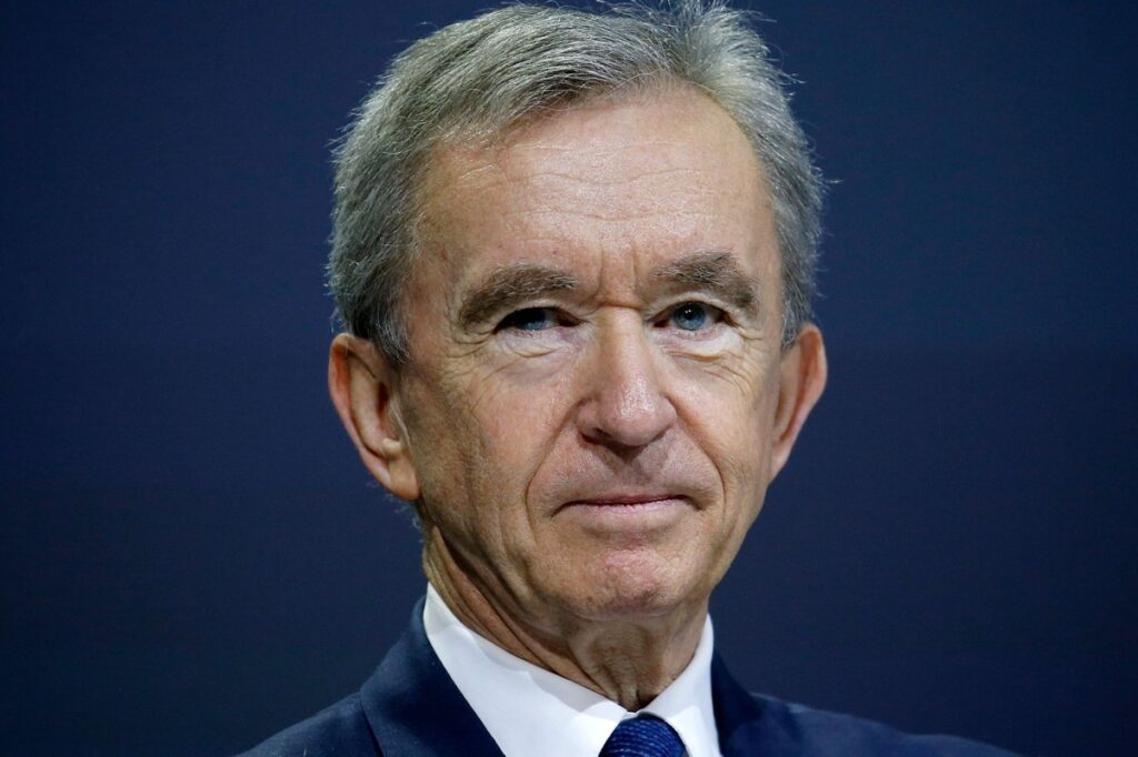 Bernard Arnault se réjouit du testament de Giorgio Armani la raison