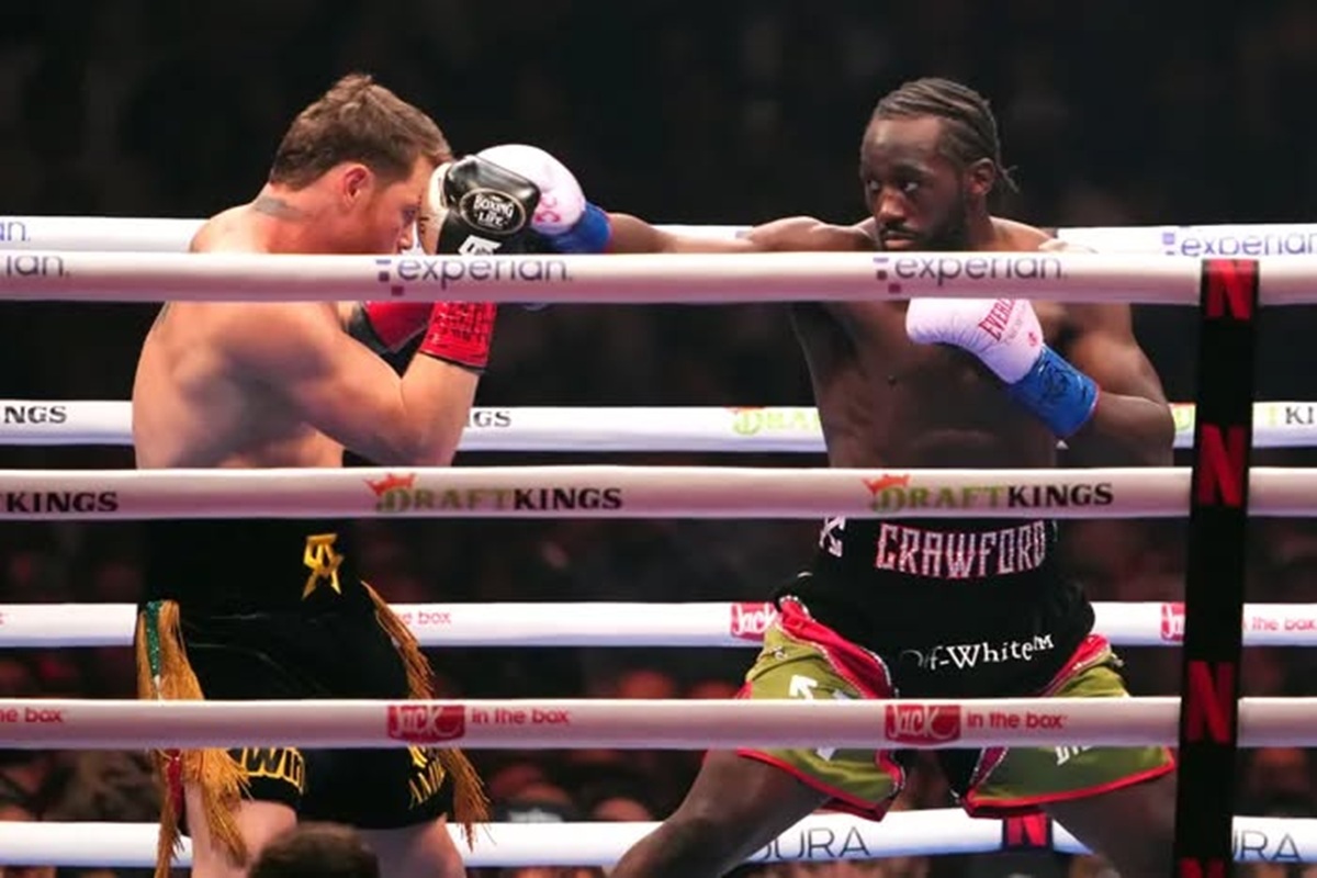 Canelo Alvarez détrôné par Terence Crawford