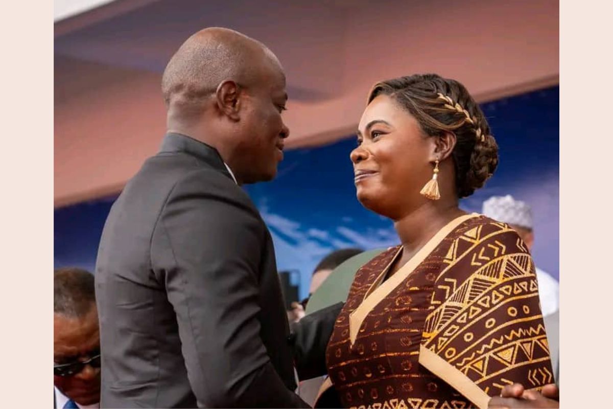 président gabonais message épouse