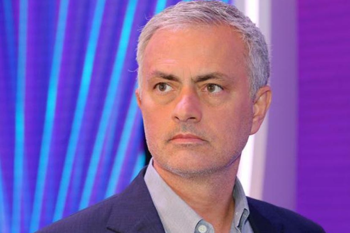 Real Madrid : Mourinho lâche une phrase forte sur Rodri après son choix pour le Barça