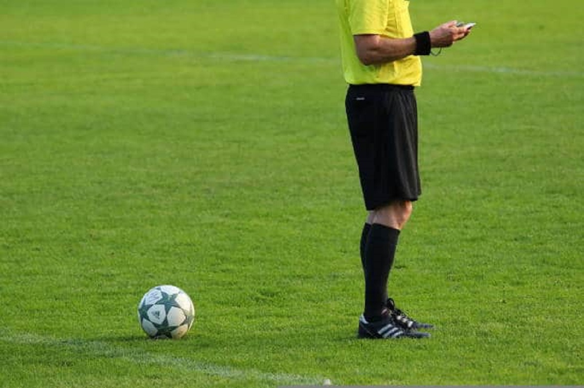 Real Madrid : le comité des arbitres va reconnaître une erreur d’arbitrage sur Mbappé