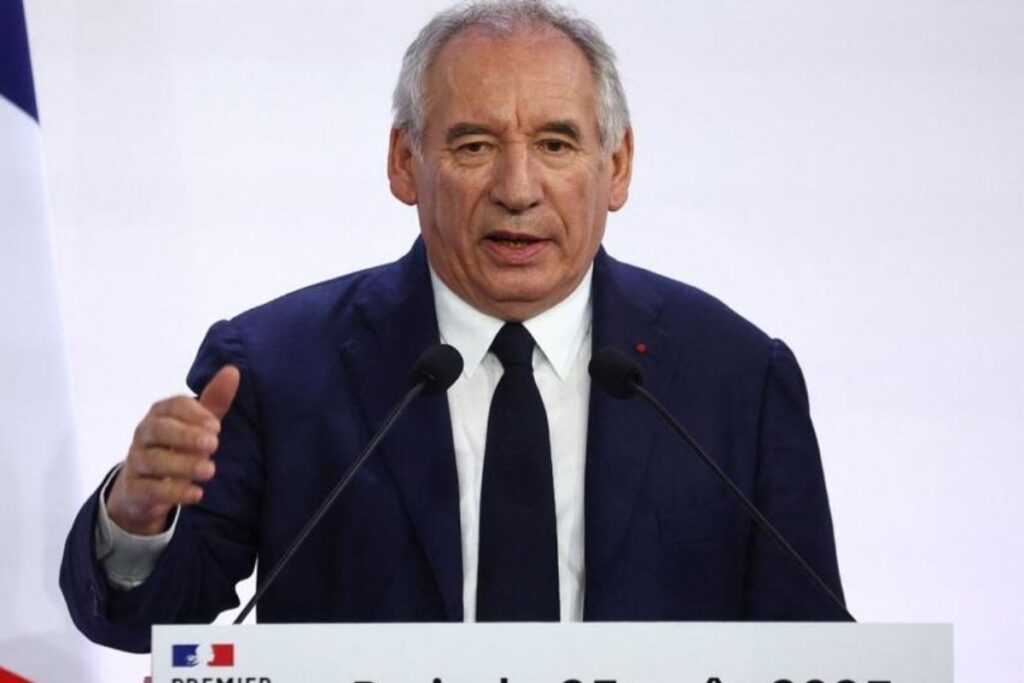France Premier ministre François Bayrou gouvernement