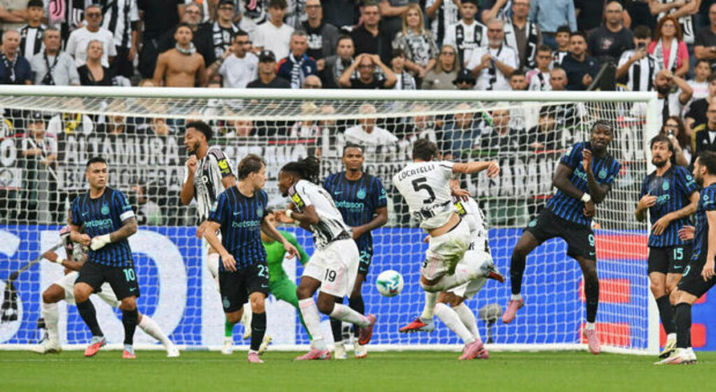 Italie la Juve renverse l'Inter et prend seule la tête