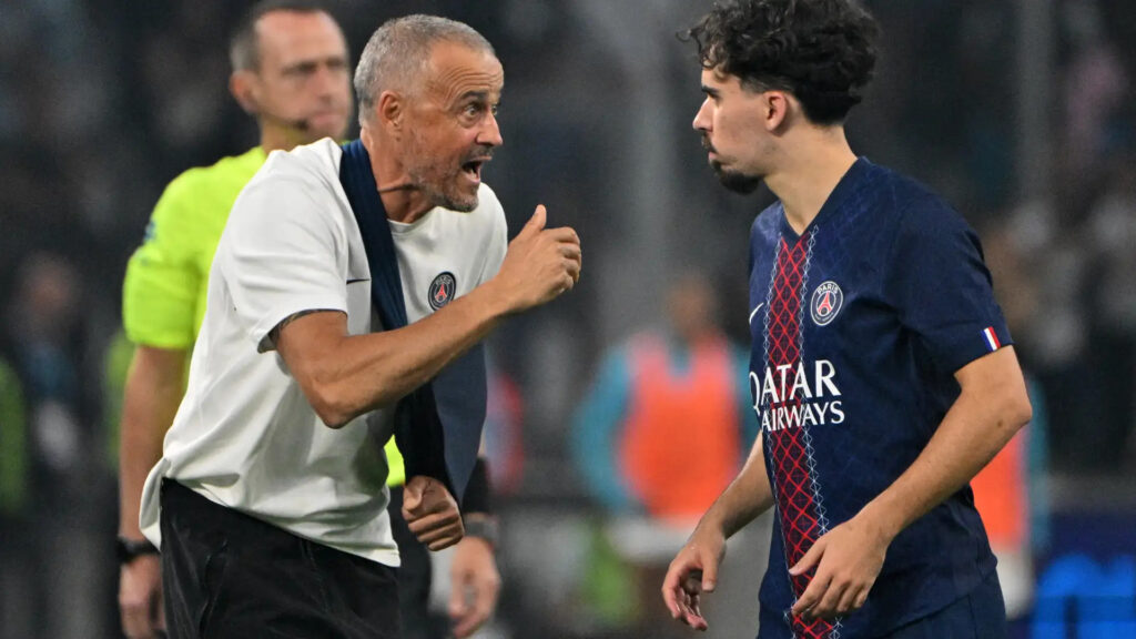 Le PSG essuie sa première défaite de la saison, Luis Enrique n’en revient pas