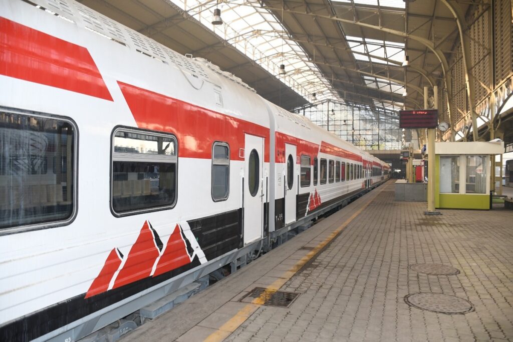 Rentrée scolaire : ce pays d’Afrique du Nord offre des abonnements réduits sur les trains aux élèves et étudiants