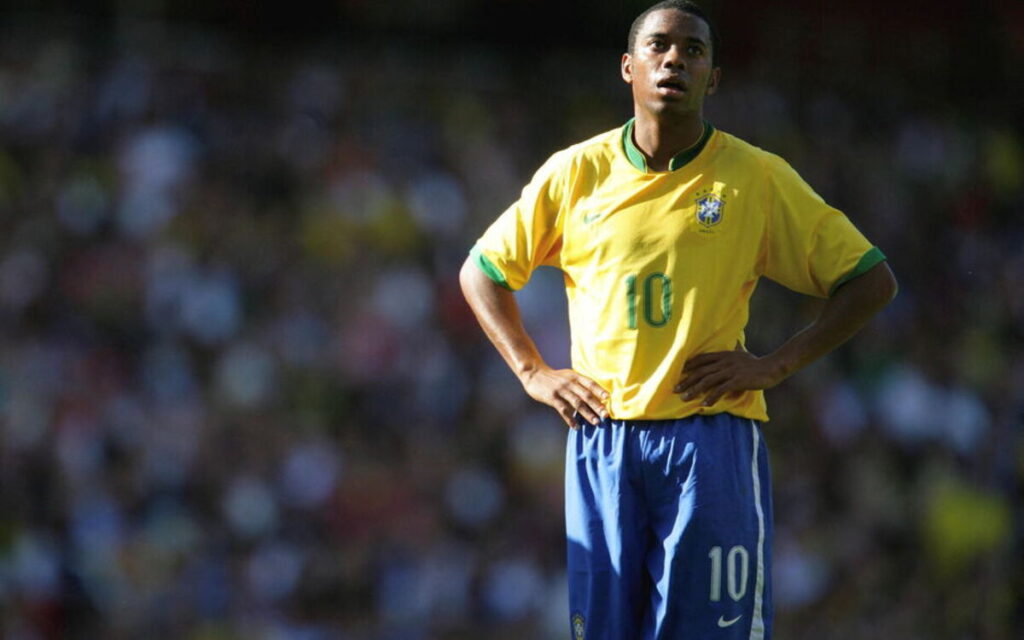 Robinho : détenu pour vi0l collectif, la Cour suprême corse la peine de l'ex-joueur brésilien
