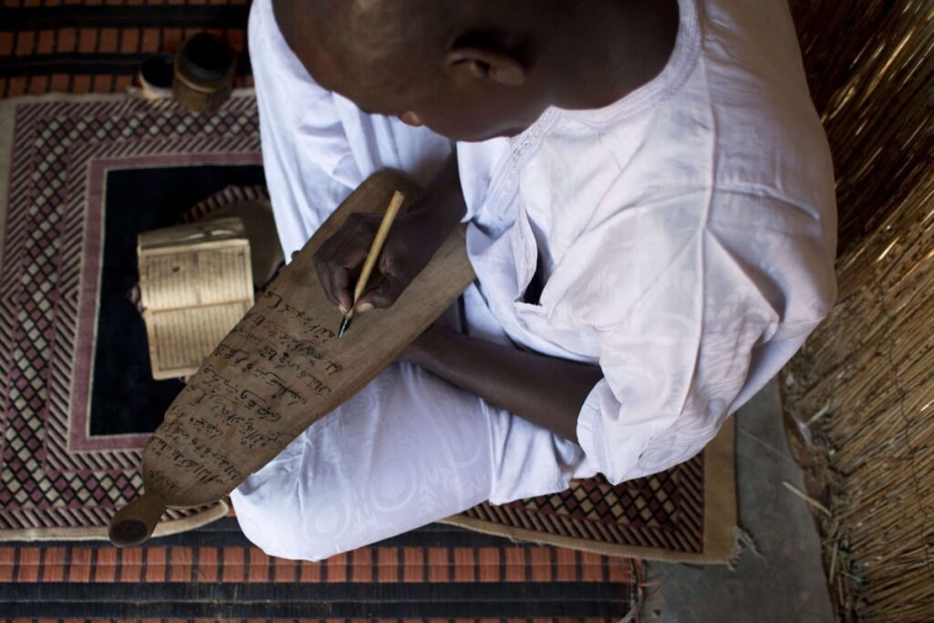 Côte d’Ivoire son marabout lui vide plus de 600000 sur son compte mobile money, voici comment