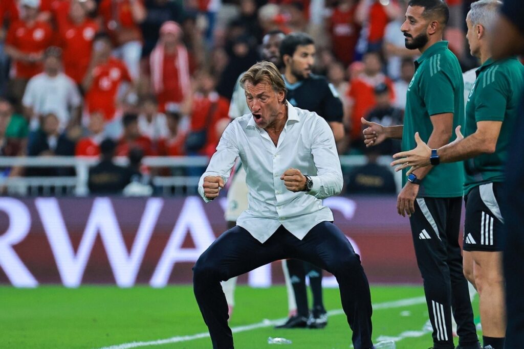 Mondial 2026 après la qualification de l'Arabie Saoudite, Hervé Renard devient le 3e coach français à...