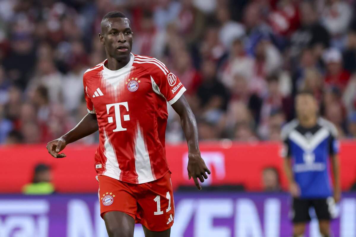 Vincent Kompany défend Nicolas Jackson face aux critiques