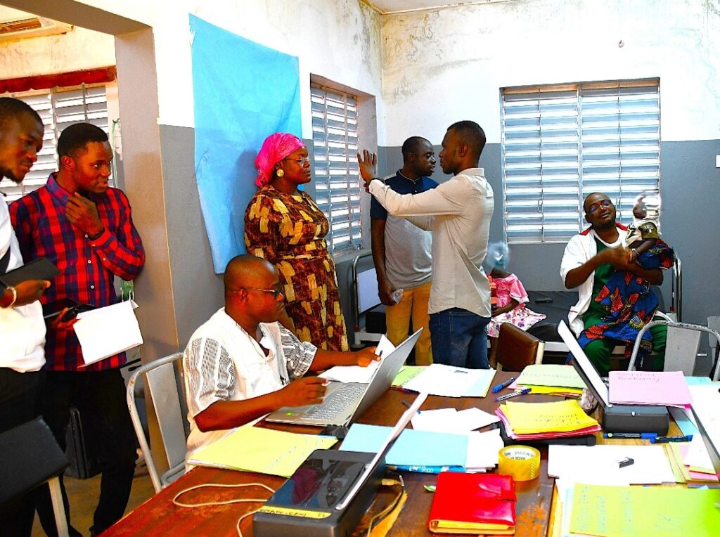 Burkina Faso l’opération d’immatriculation du Régime d’Assurance Maladie Universelle étendue