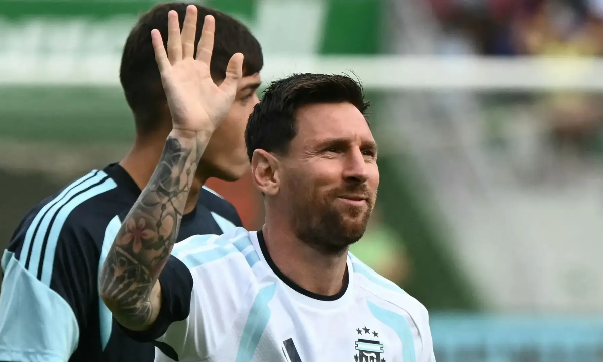 Lionel Messi Femme Angola