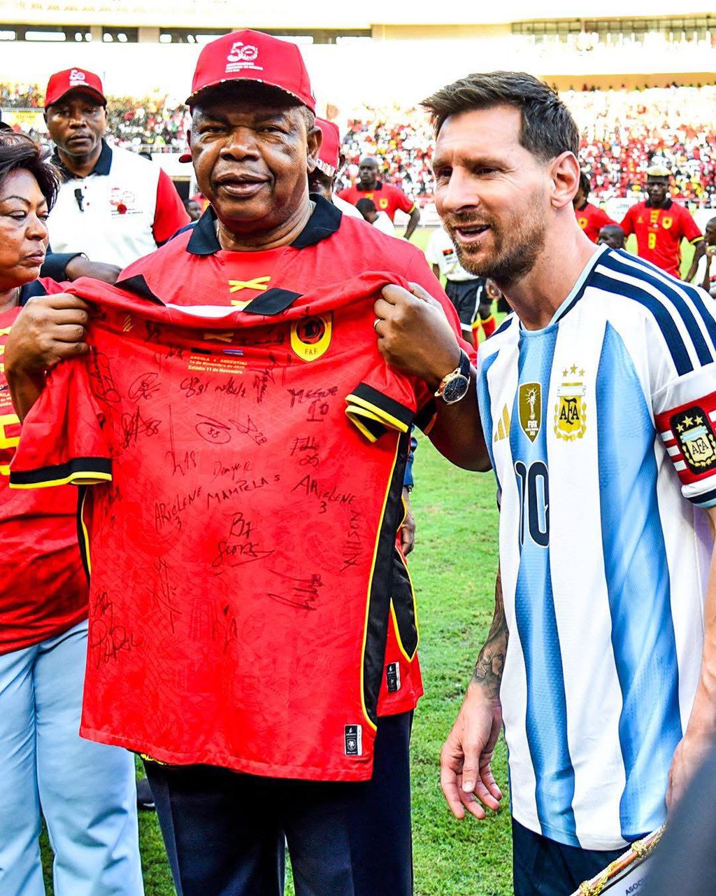 Lionel Messi Angola João Lourenço