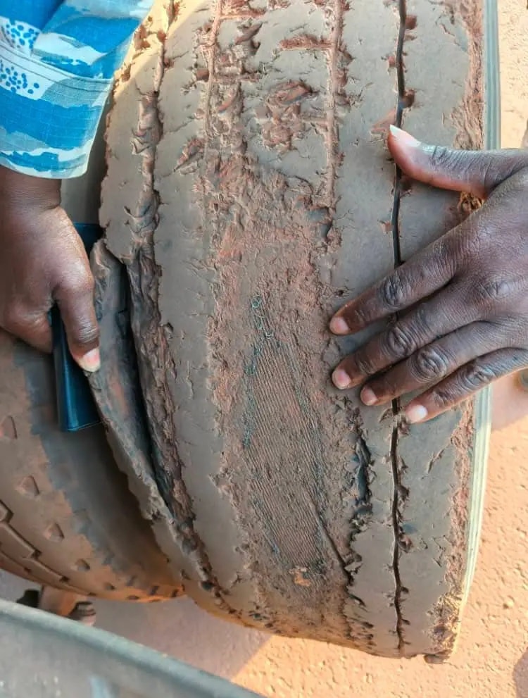 Côte d'Ivoire : la gendarmerie immobilise un camion semi-remorque, la raison