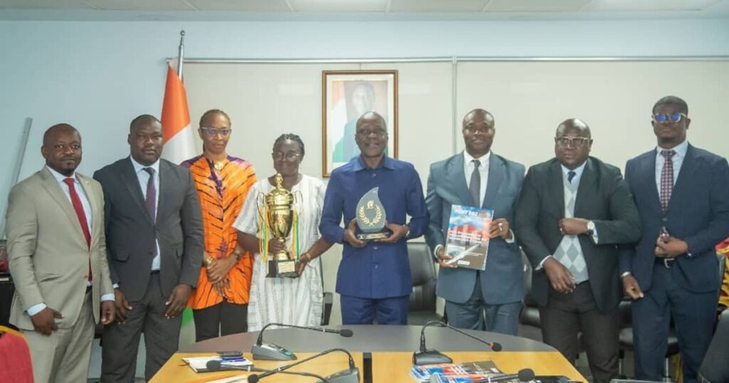 71 000 emplois la Côte d'Ivoire donne un coup d’accélérateur aux travaux du port sec de Ferkéssédougou