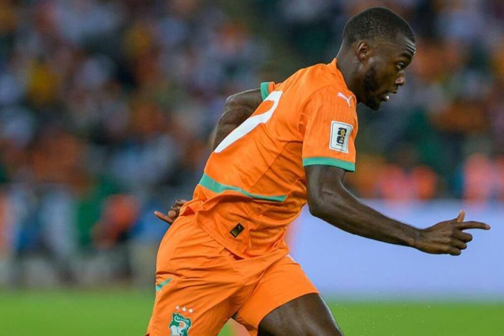 Côte d'Ivoire : la FIF vole au secours de Nicolas Pépé