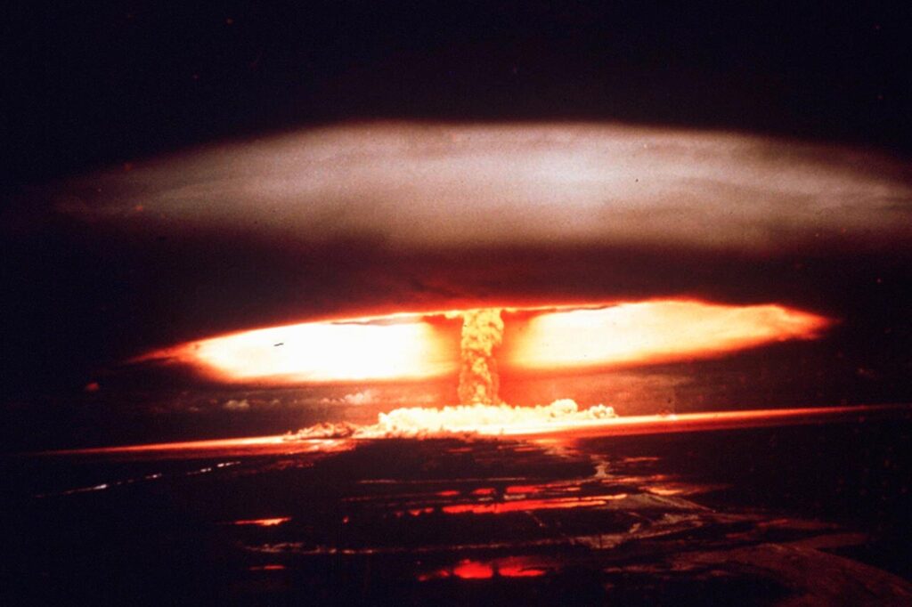 Ghana : il annonce la date de la fin du monde, et entreprend la construction de...