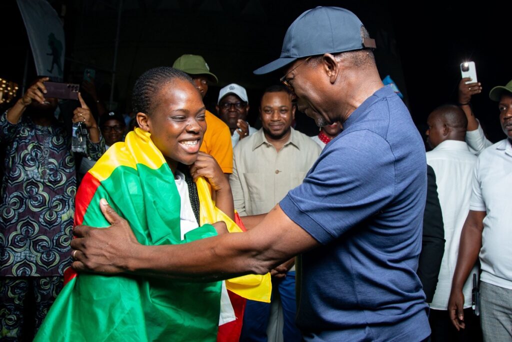 Guinness Records Keith Sonon Patrice Talon réalise un geste inédit pour un président