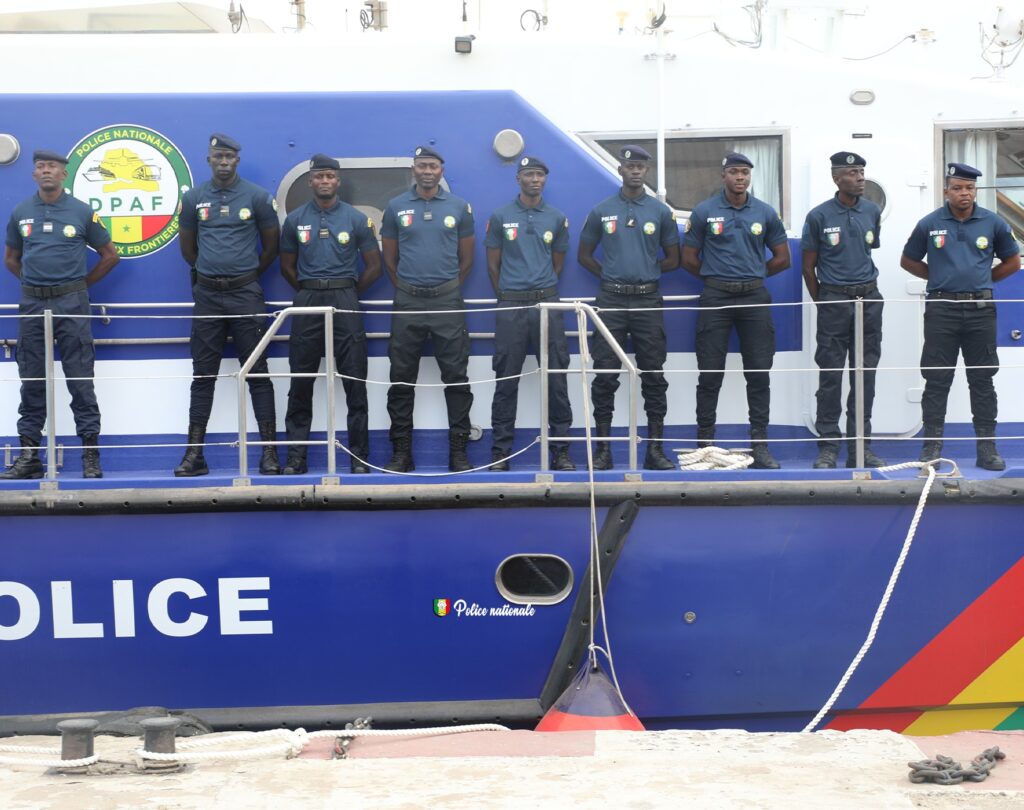 Lutte contre la migration irrégulière l’Espagne offre 2 vedettes au Sénégal