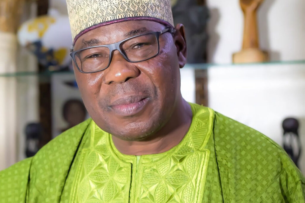 Tentative de coup d'État au Bénin : l'ancien président Boni Yayi se prononce